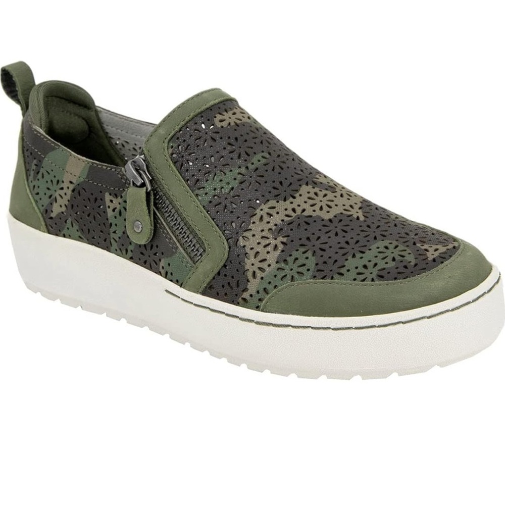 Jambu Women's July Slip-on sneaker, Camo, 8.5B(M)